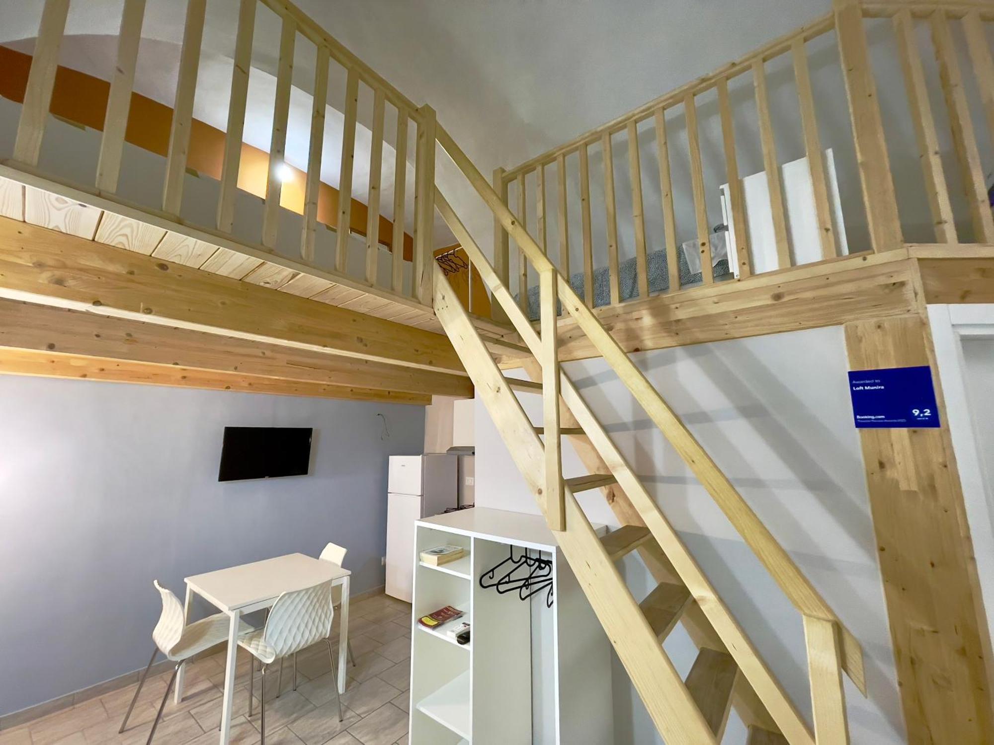 ナポリLoft Muniraアパートメント エクステリア 写真